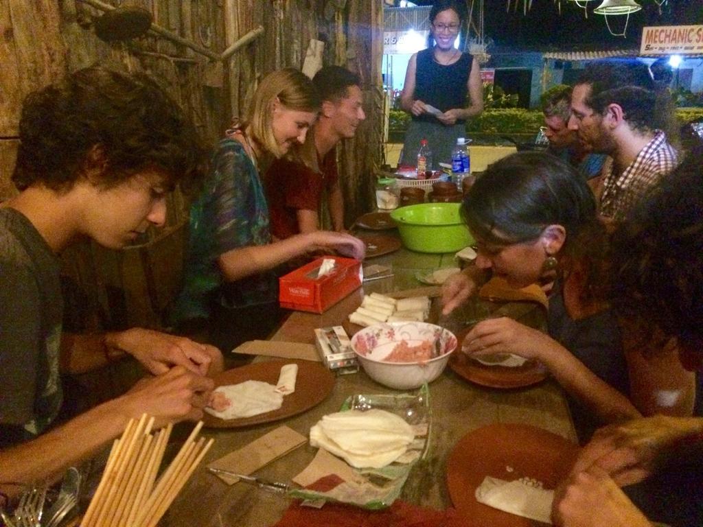 Nguyen Shack - Phong Nha Central Town Екстериор снимка